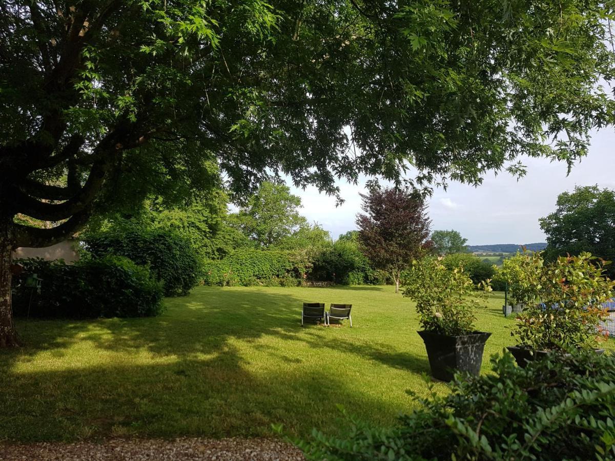 Maison Forte Perreuse Treigny Exteriör bild