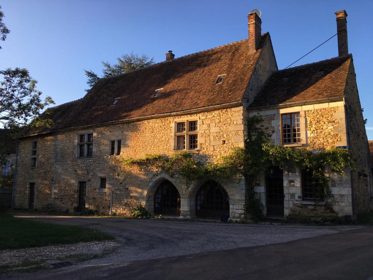 Maison Forte Perreuse Treigny Exteriör bild