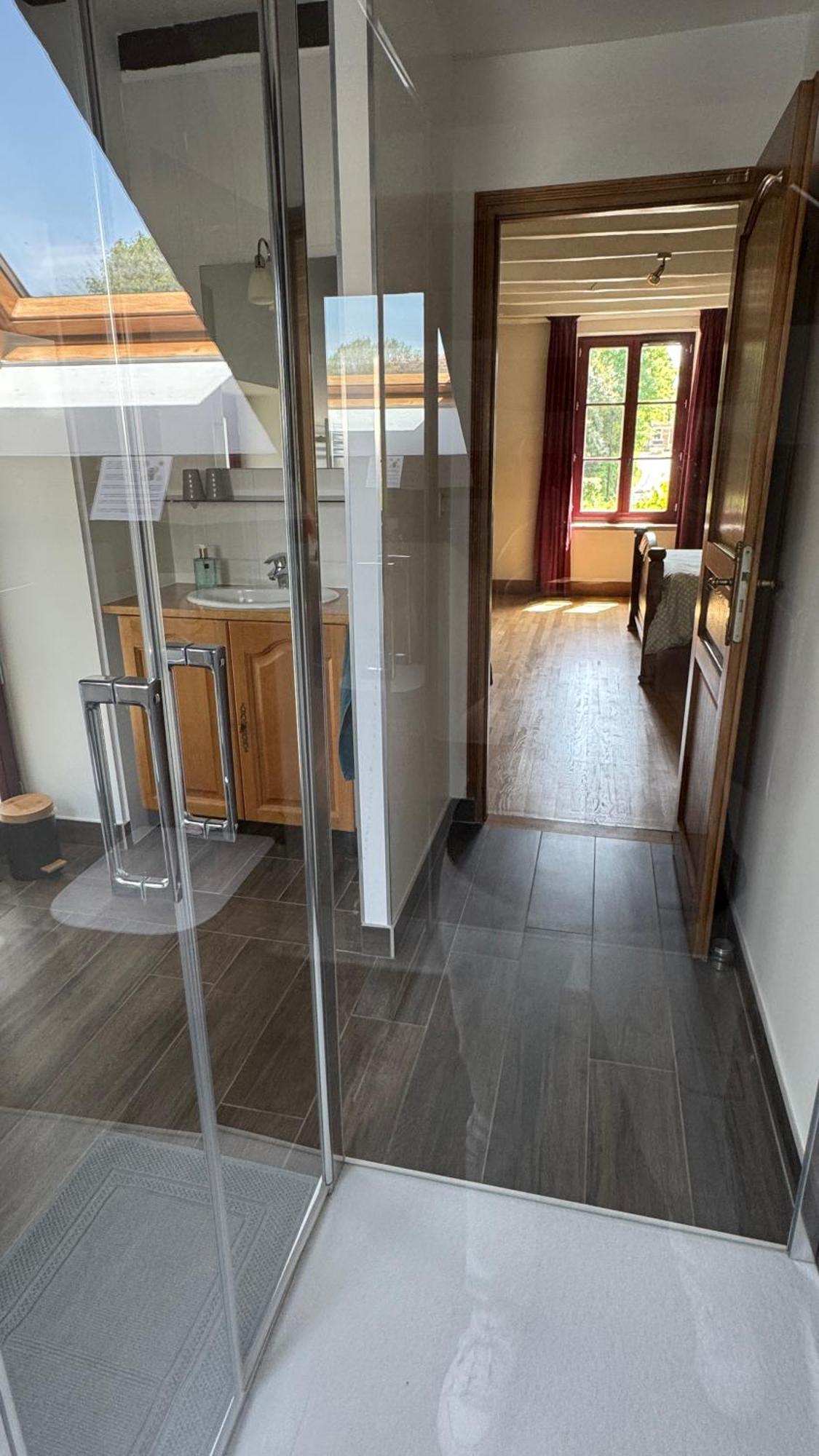 Maison Forte Perreuse Treigny Exteriör bild