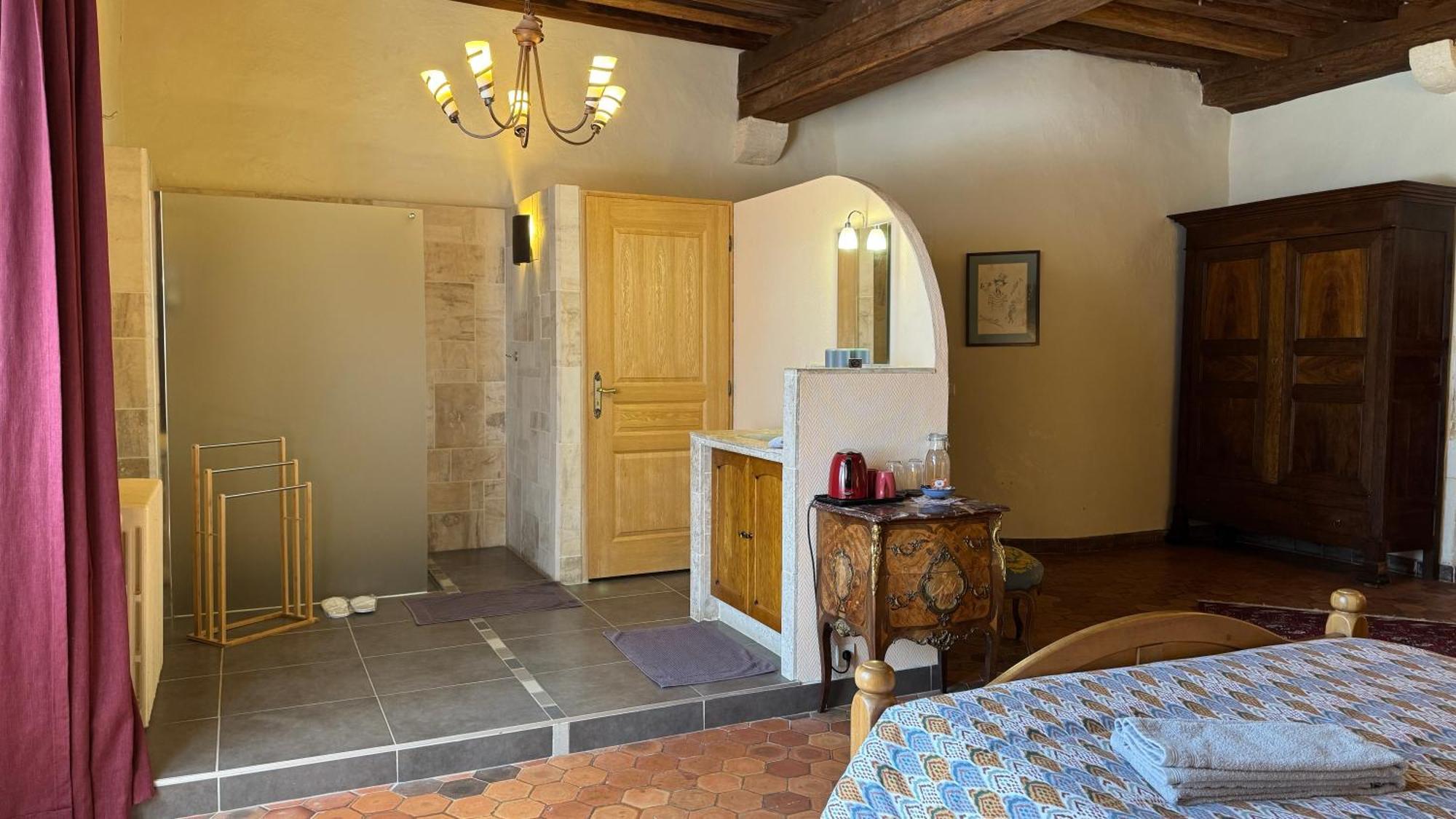Maison Forte Perreuse Treigny Exteriör bild